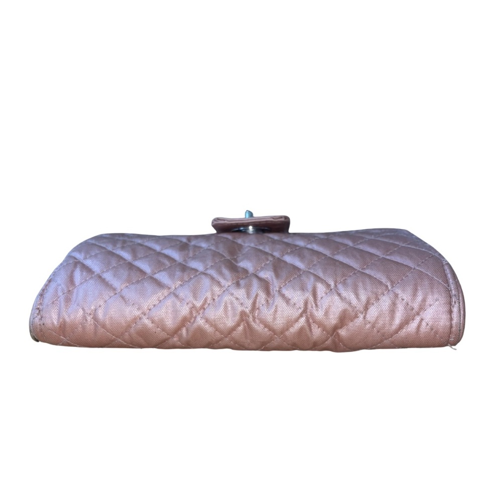 Vera Bradley Turnlock Wallet - Pink Quilted with Floral Interior - Picture 5 of 8